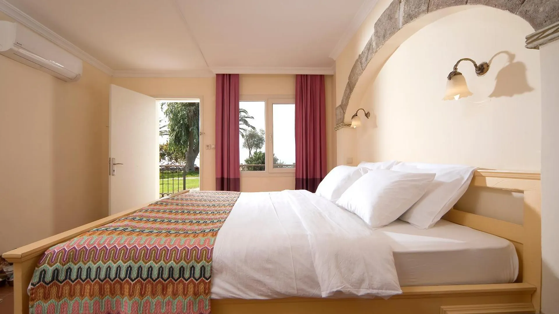 Club Resort Atlantis Seferihisar