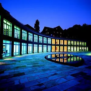 Development Center 4*, Zúrich Suiza